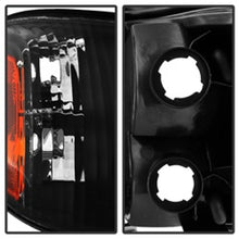 Load image into Gallery viewer, xTune Toyota Tundra Double Cab 05-06 OEM Style Headlights &amp; Corner Lights Black HD-JH-TTUN05-AM-BK
